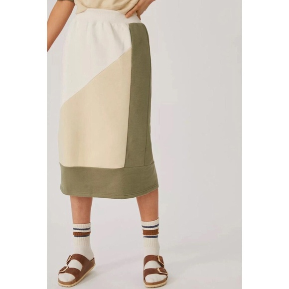 Daily Practice Knit Anthropologie Colorblocked Sweatshirt/Midi Skirt Set - Picture 2 of 5